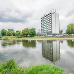 Senlux Apartments